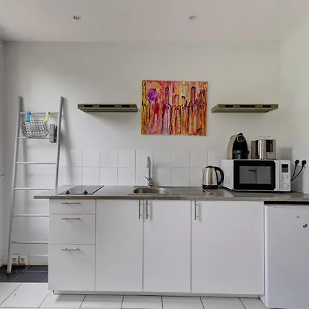 236 Rome Concept Apartment Paris