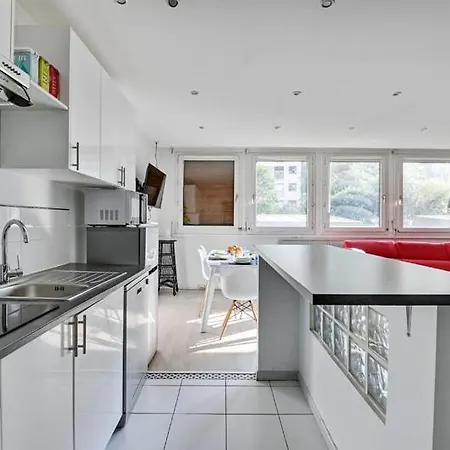 235 Home Madrid Concept Париж